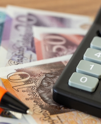 2157811062 Sign Posting 323 X 396